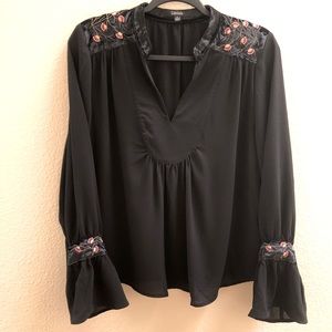 Lipslide blouse size S